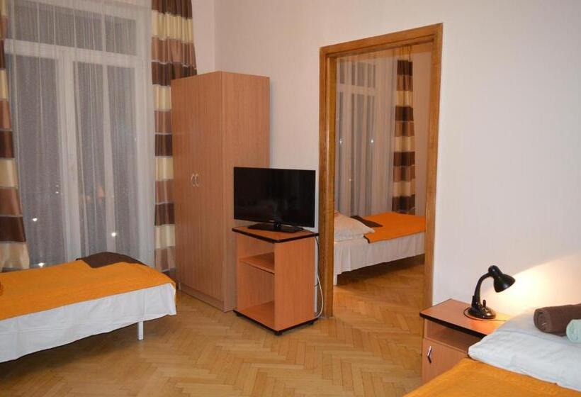 اتاق استاندارد چهار تخته, Nowy Dom Zdrojowy