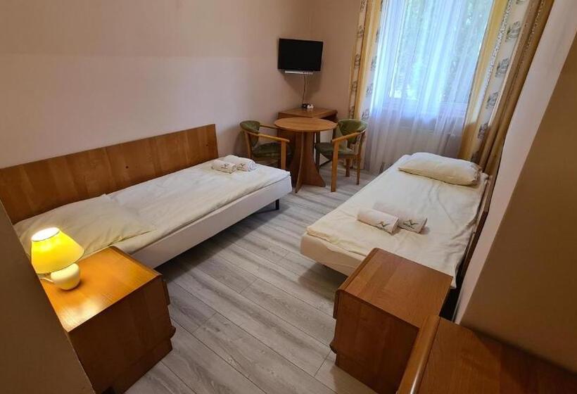 اتاق استاندارد, Zacisze Natura Tour