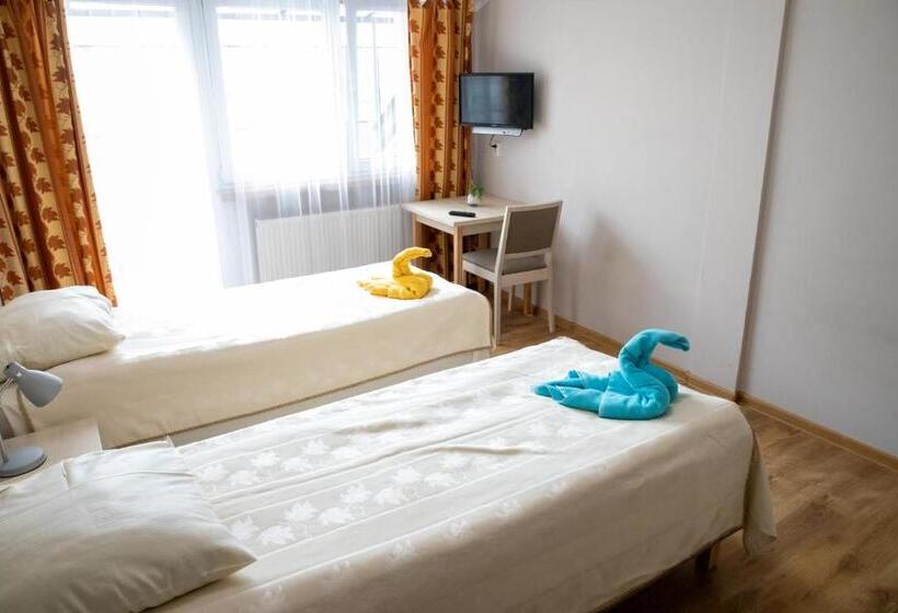 اتاق استاندارد چهار تخته, Zacisze Natura Tour