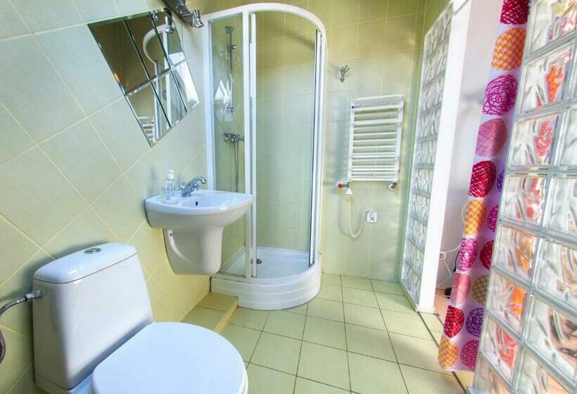 Номер Стандарт, Wilanowska Hostel