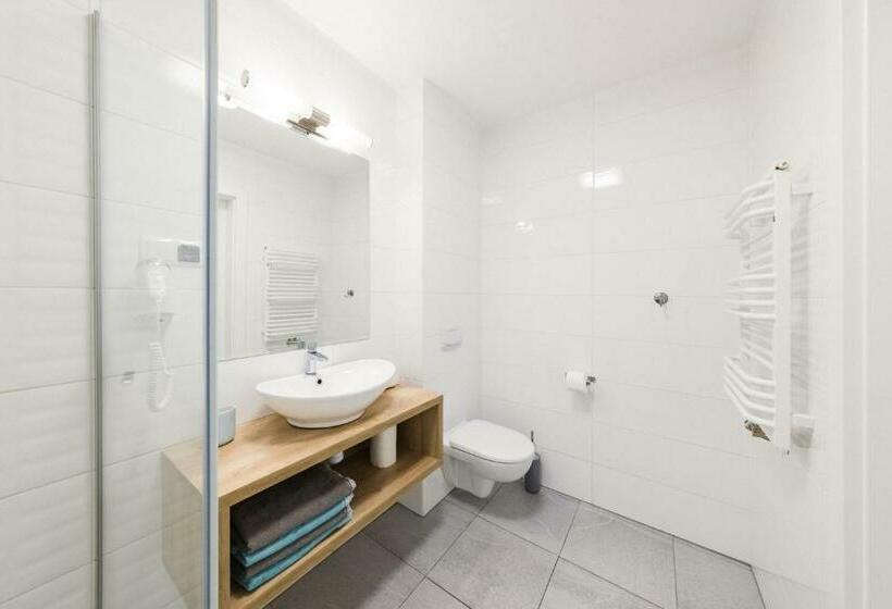 Апартаменты Superior 1 Спальня, Apartamenty Bałtyckie   Grand Baltic   Wifi, Klimatyzacja, Sala Zabaw, Taras Wypoczynkowy, Centrum U