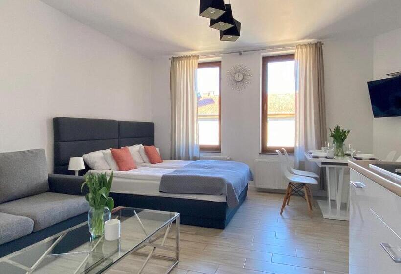 Студия Стандарт, Apartamenty Bałtyckie   Grand Baltic   Wifi, Klimatyzacja, Sala Zabaw, Taras Wypoczynkowy, Centrum U