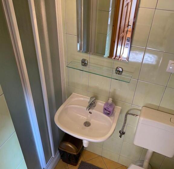 اتاق خانوادگی, Pokoje Gościnne Madzia