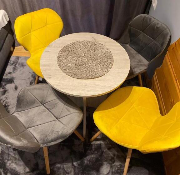 اتاق خانوادگی, Pokoje Gościnne Madzia