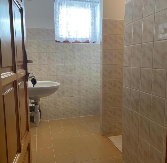 Standard room with outdoor bath, Pokoje Gościnne Madzia