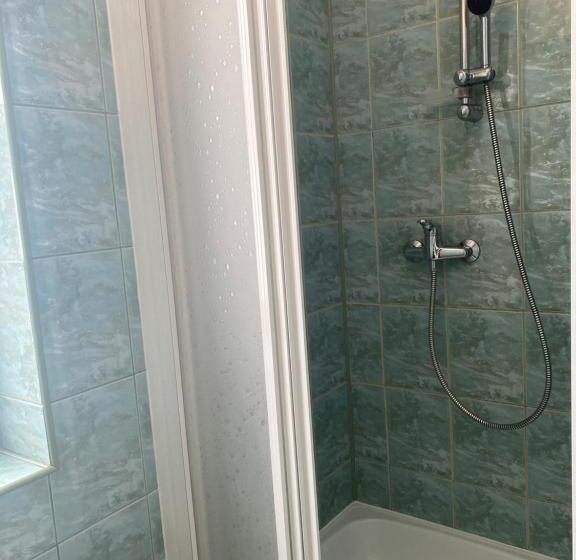 اتاق استاندارد چهار تخته, Pokoje Gościnne Madzia