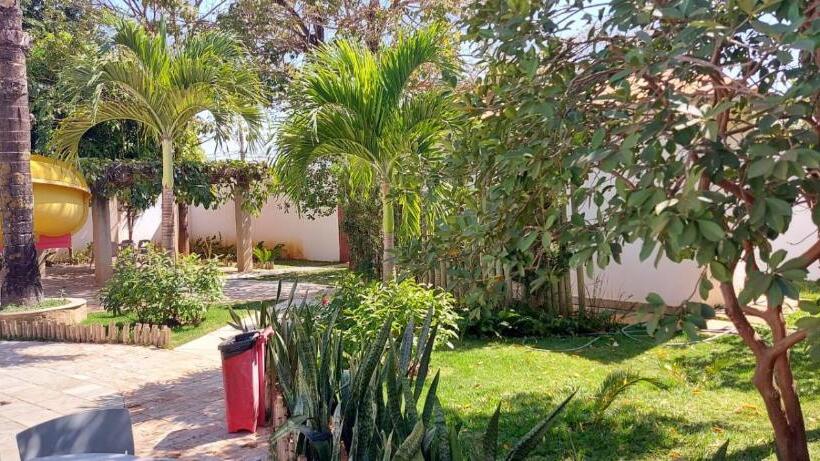 דירת חדר, Diroma International