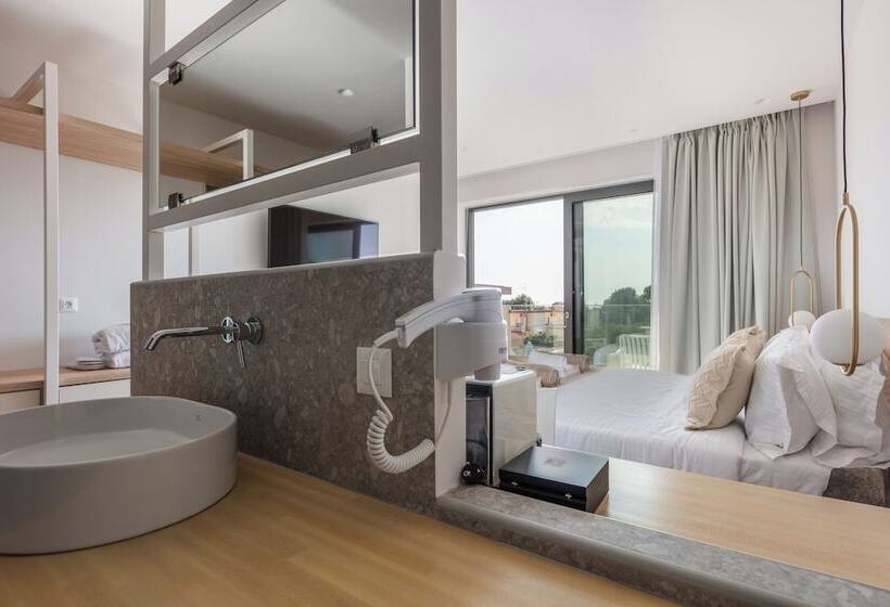 غرفة قياسية, Nima Boutique