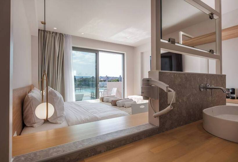 غرفة سوبيريور, Nima Boutique