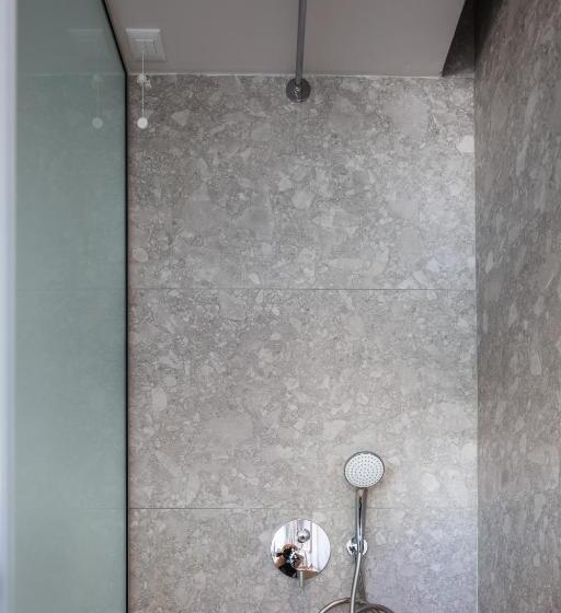 غرفة قياسية, Nima Boutique