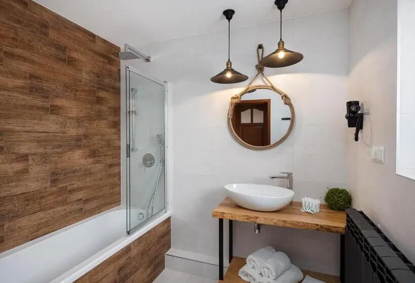 اتاق استاندارد چهار تخته, Leśne Apartamenty