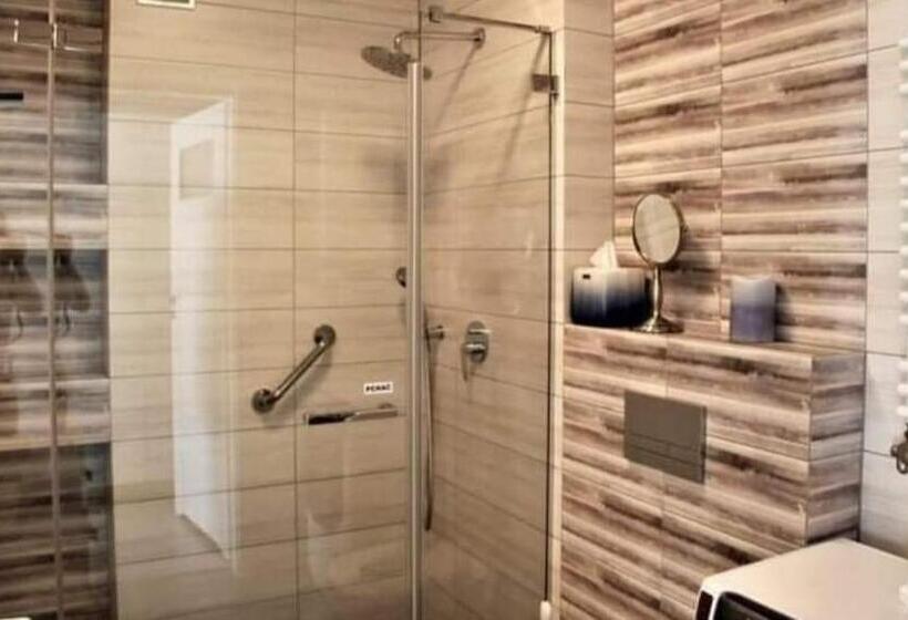 آپارتمان 1 خوابه با چشمانداز دریا, Maximus