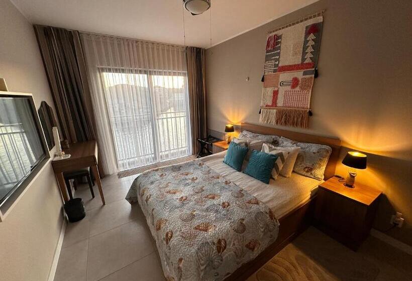 آپارتمان 1 خوابه با چشمانداز دریا, Maximus