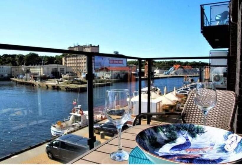 آپارتمان 1 خوابه با چشمانداز دریا, Maximus