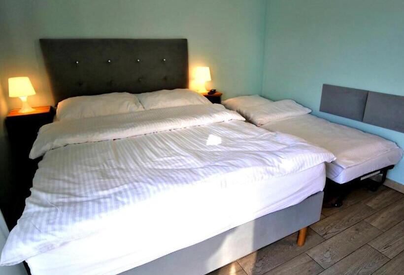 Standard Trippelrum med Balkong, Villa Porto