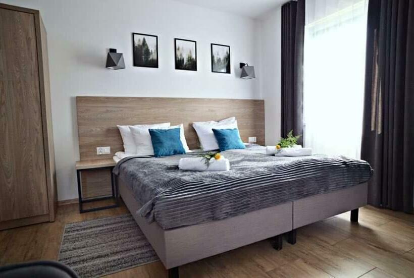 ファミリールーム, Willa Domiwera