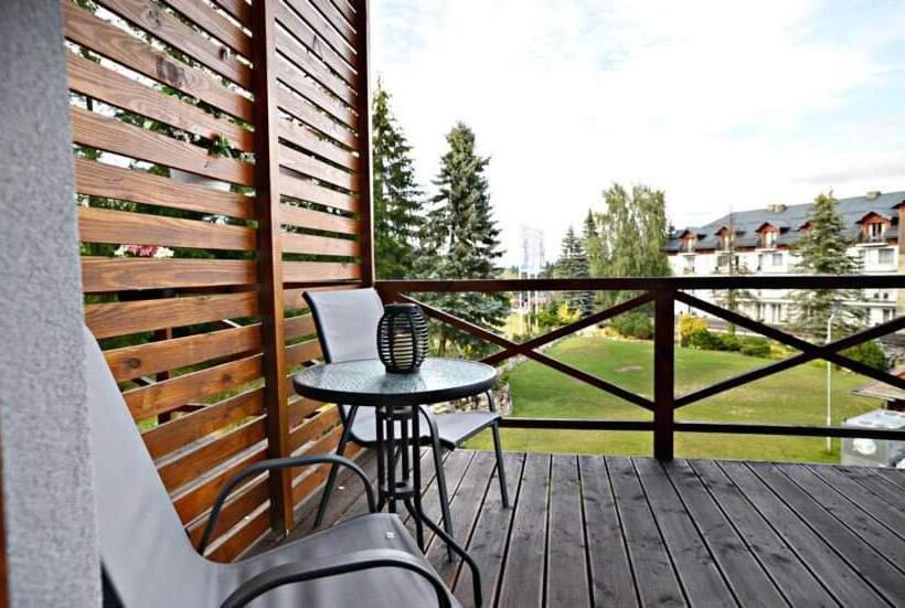 スタンダードルーム, Willa Domiwera