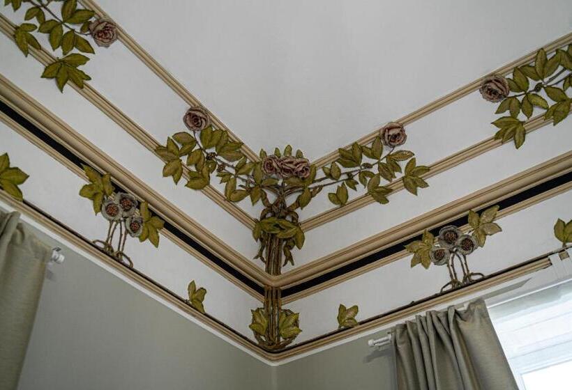 Номер Deluxe, Gli Specchi Di Archimede