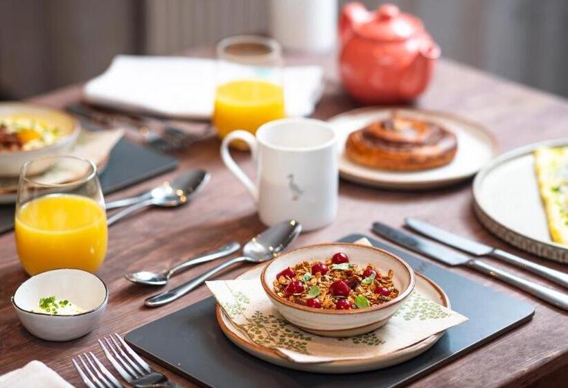 غرفة قياسية سرير كينج, Stone Barn