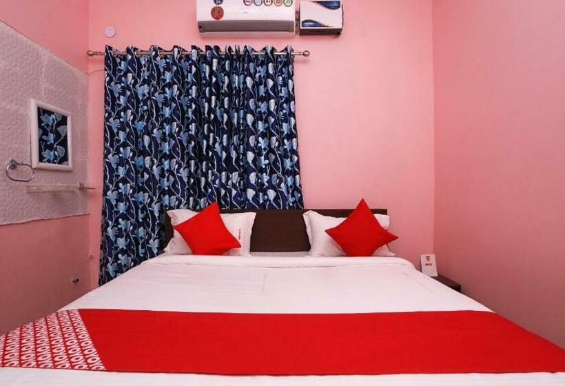 Трехместный Номер Классика, Oyo Flagship 80747 Bijaya Homes