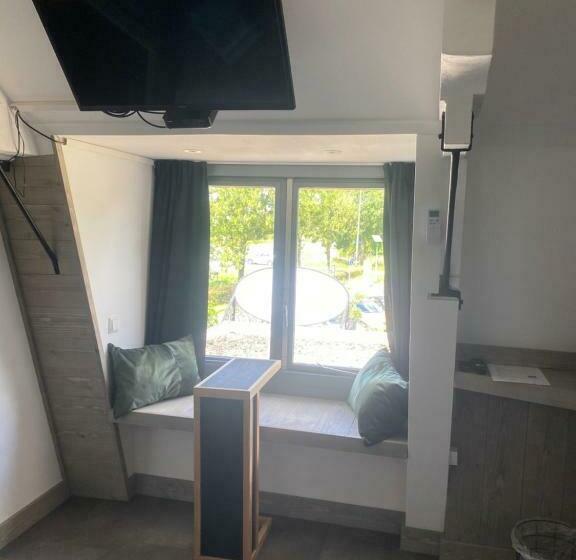 标准间, De Bloesem