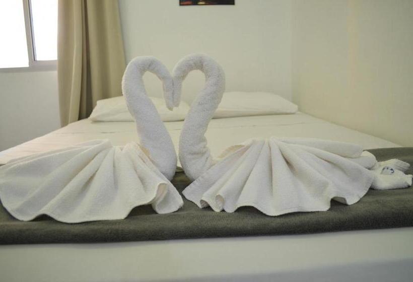 חדר סטנדרט לארבעה, Diamante Negro