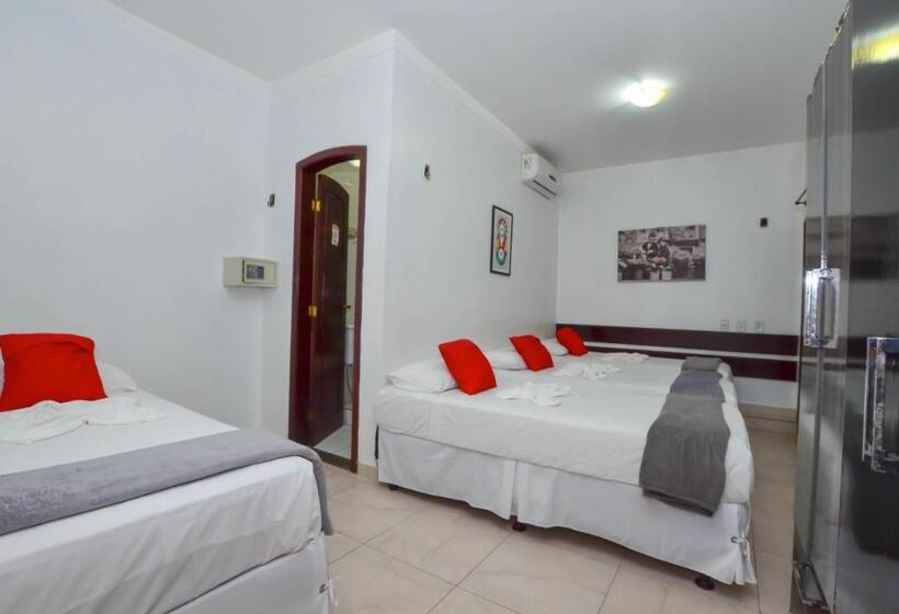 חדר אקונומי לארבעה, Diamante Negro