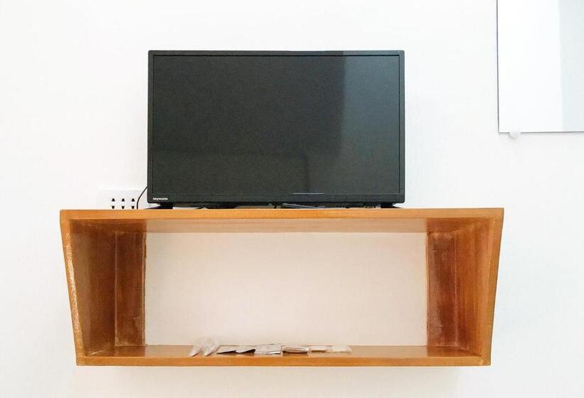 اتاق استاندارد, L And V Bantayan Guest House