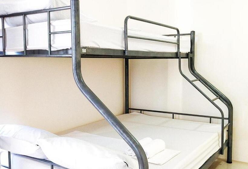 اتاق خانوادگی, L And V Bantayan Guest House