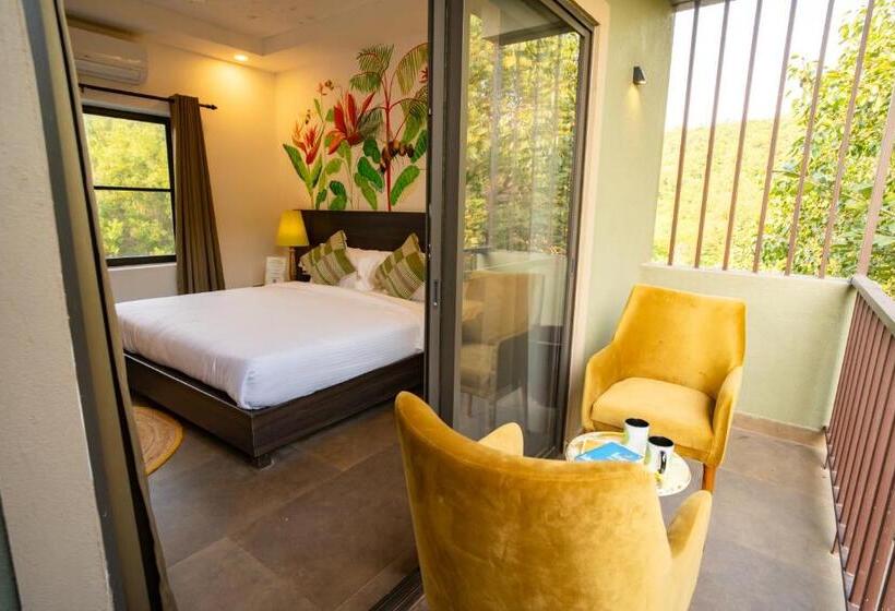 디럭스 룸, Locomo Boutique, Morjim Stay Work Eat