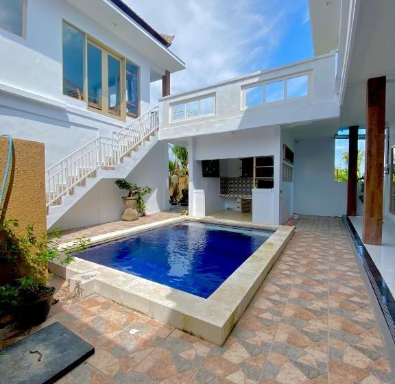 プールビュースタンダードルーム, Rumah Kita