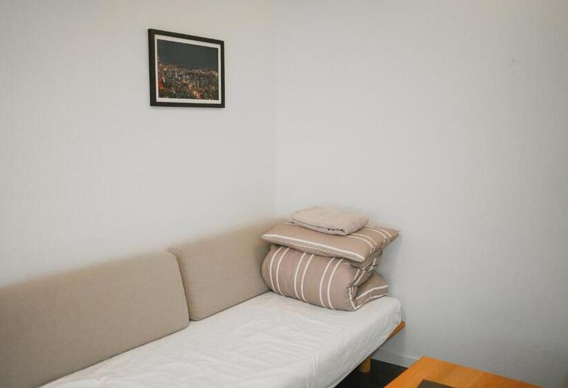 1 Bedroom Apartment Ground Floor, 5963 Hotel Higashi Ikebukuro