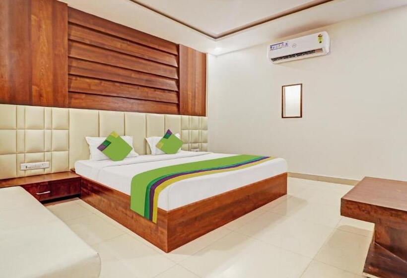 Chambre Supérieure Lit King Size, Golden Heights