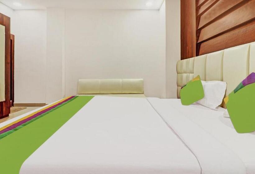 Chambre Supérieure Lit King Size, Golden Heights