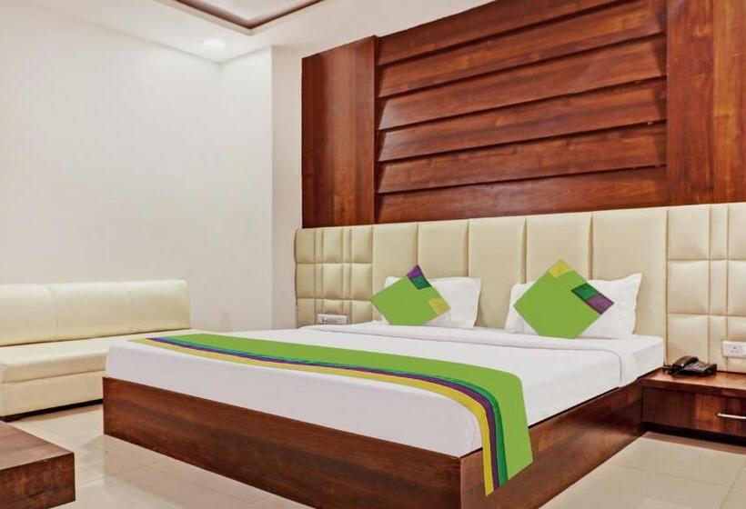 Chambre Supérieure Lit King Size, Golden Heights