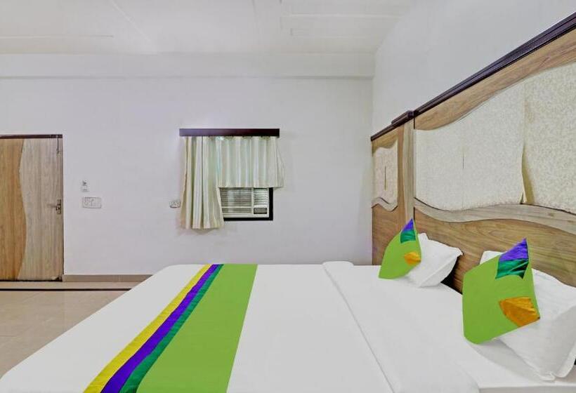 Chambre Supérieure Lit King Size, Golden Heights