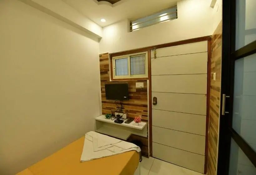 Habitación Estàndard Individual, Surya Lodge