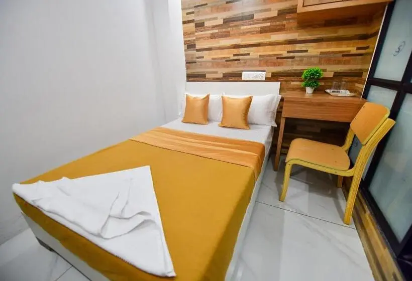 Habitació Triple Estàndard, Surya Lodge