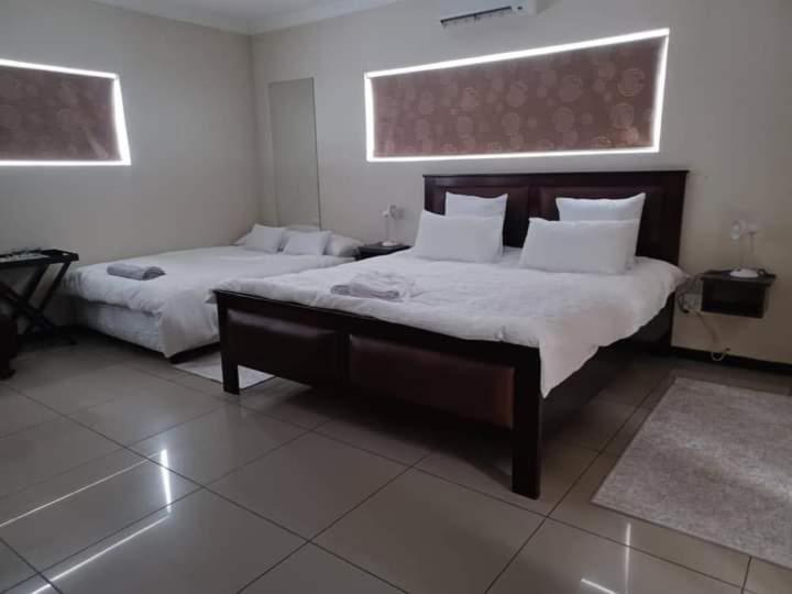 اتاق خانوادگی, Carlo S Boutique Guesthouse