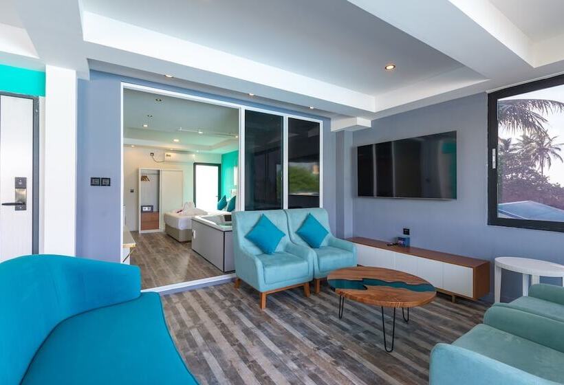 سوییت خانوادگی, Funplace Beach