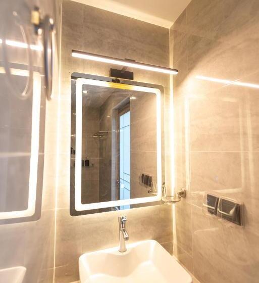 اتاق خانوادگی, Funplace Beach