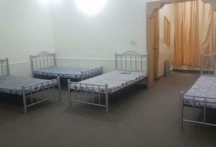 اتاق خانوادگی, Residency Girls Hostel   For Females Only