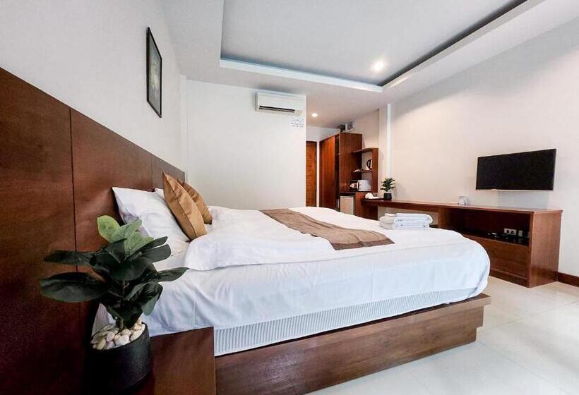 اتاق لوکس, Diana Pool Access Phuket