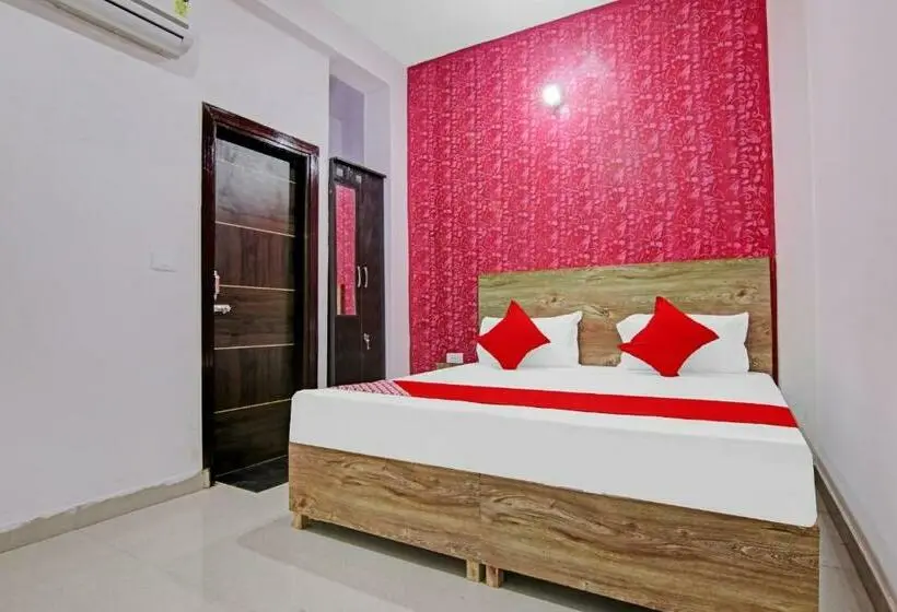 Classic Kolmen Hengen Huone, O Suncity