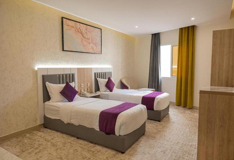 غرفة ديلوكس, Diamond Corners