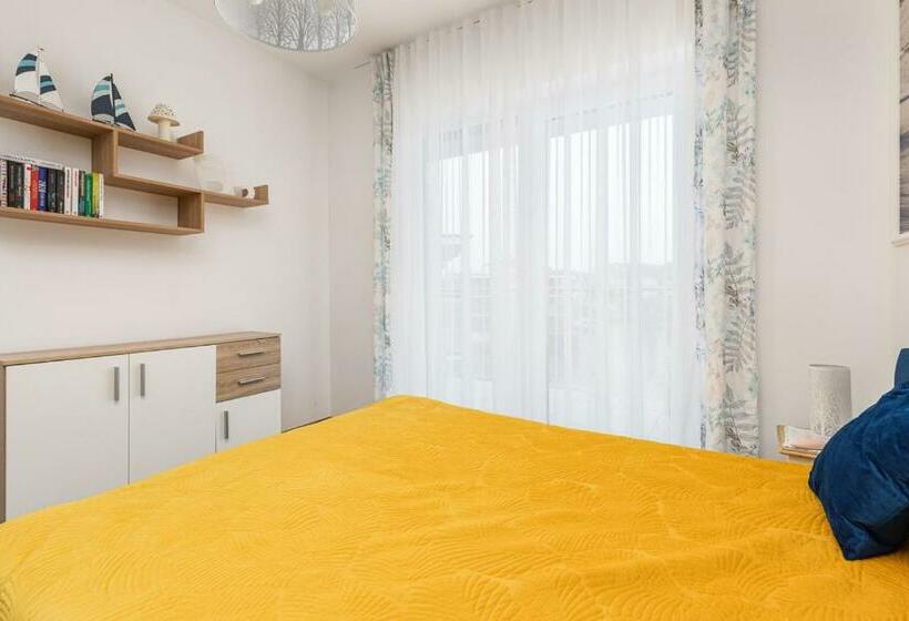 דירת חדר, Apartament Holiday 8/25