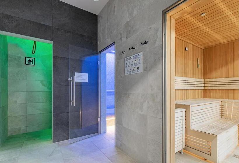 דירת חדר, Apartament Holiday 8/25