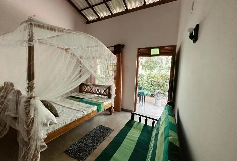 اتاق استاندارد, Midigama Inn