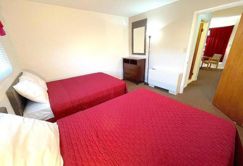 家庭套房, Cardinal Motel