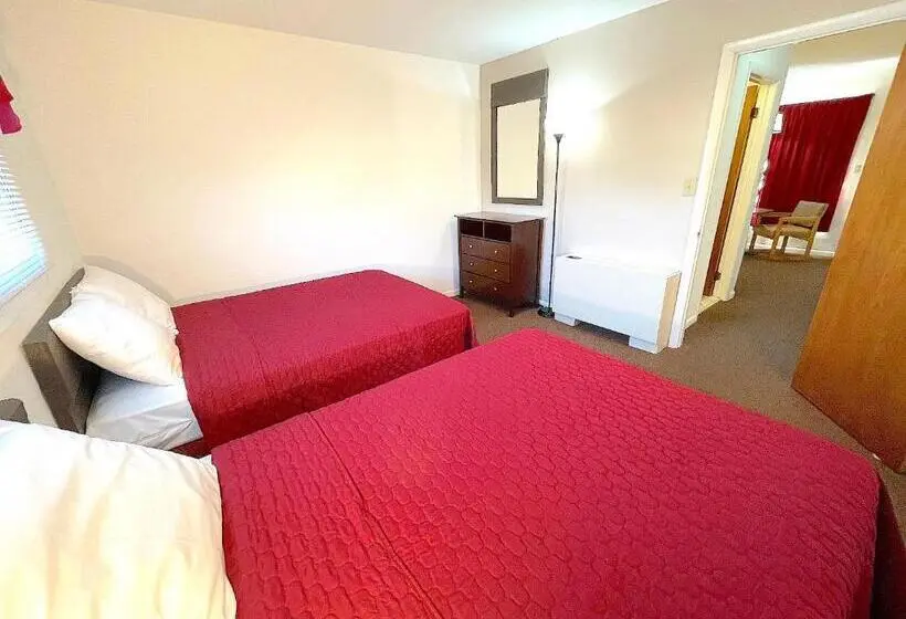 スイート（家族用）, Cardinal Motel